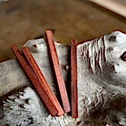 12mmx12mmx60cm Kırmızı Sandal Ağacı